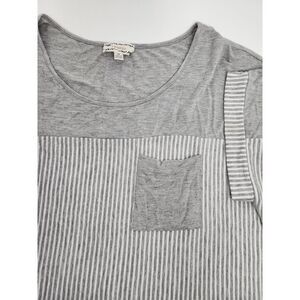 Corvia Grey Striped Front Pocket Casual Shirt Top Size 1X‎
